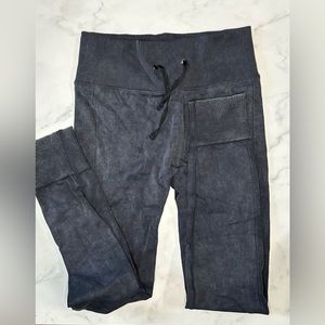 Worn denim looking jogger leggings
